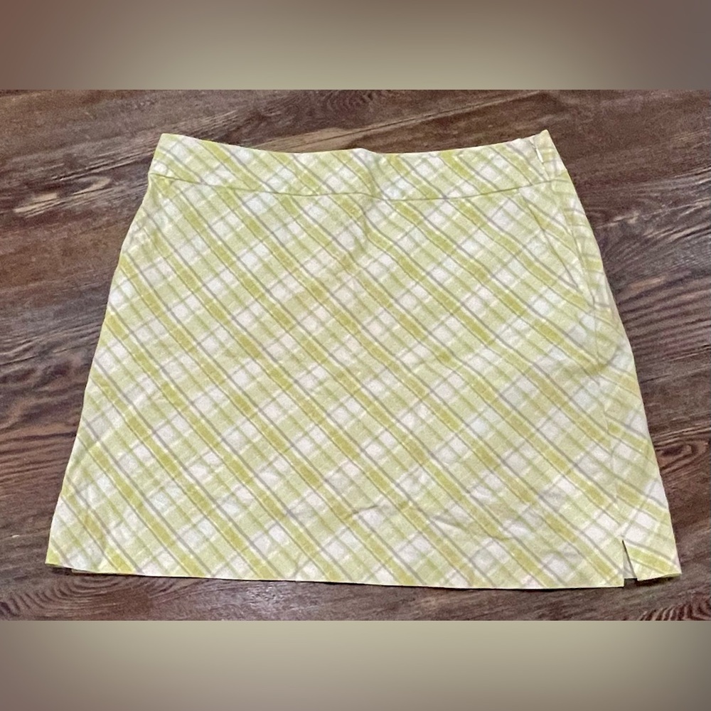 IZOD XFG Xtreme Function Golf Skort - Green Plaid Size 6